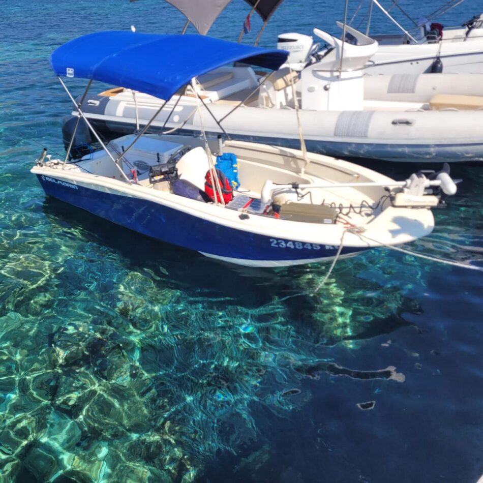 Rent a boat – 40HP